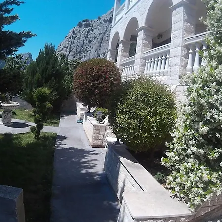Apartman Horizont * Omis