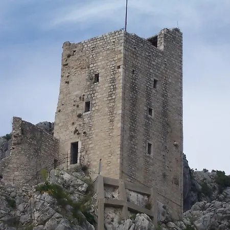 Apartman Horizont * Omis