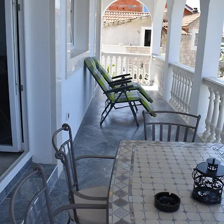 Apartman Horizont Apartment *