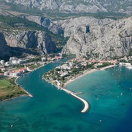 Apartman Horizont Omis