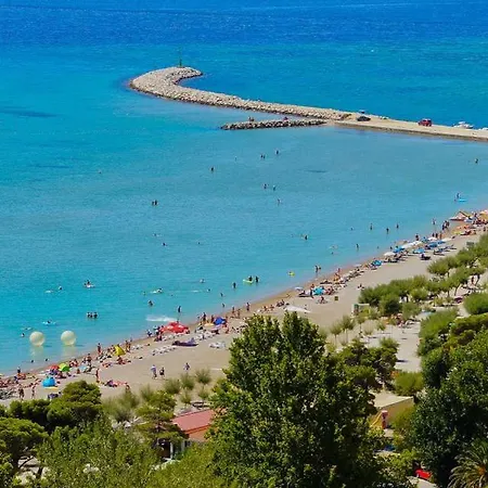 Apartment Apartman Horizont Omis